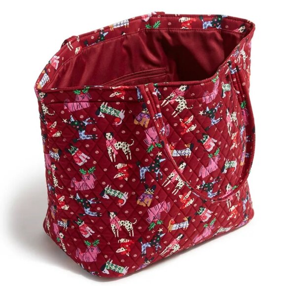 Vera Bradley Essential Grand Tote in Holiday Hounds NWT - Picture 2 of 4